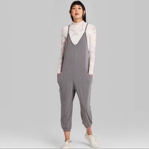 Wild Fable Grey Sleeveless jumpsuit